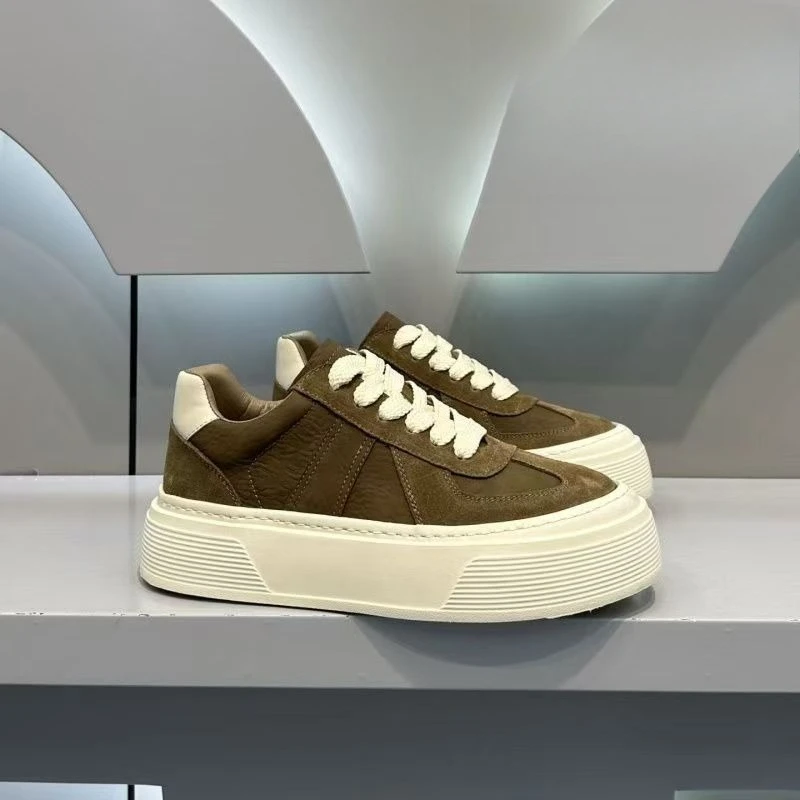 

Мужские однотонные замшевые кроссовки на шнуровке для весны и осени, модные повседневные дизайнерские туфли на платформе