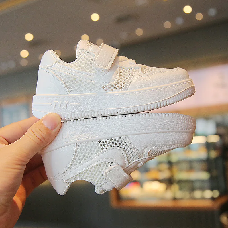Tenis Sneakers bambini estate nuovi ragazzi ragazze scarpe sportive scarpe da tavola Casual Mesh traspirante suola morbida bambini piccole scarpe