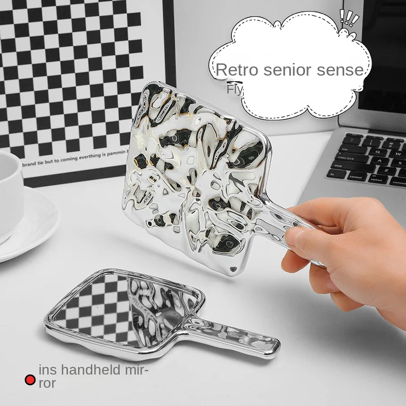 Premium Vintage Lusterko ręczne Retro Elegancki design Przenośne lusterko kosmetyczne Pomysł na prezent dla kobiet