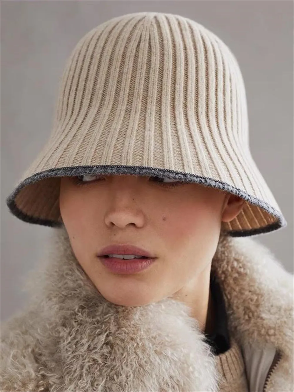 24 Autumn and Winter New B*C Women\'s Wool Beaded Bucket Hat