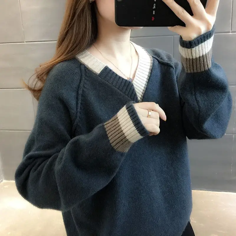 Women\'s New Sweater for Spring Autumn Winter Loose V-neck Lazy and Western-style Retro Knitted Base Long Sleeved Knitted Tops