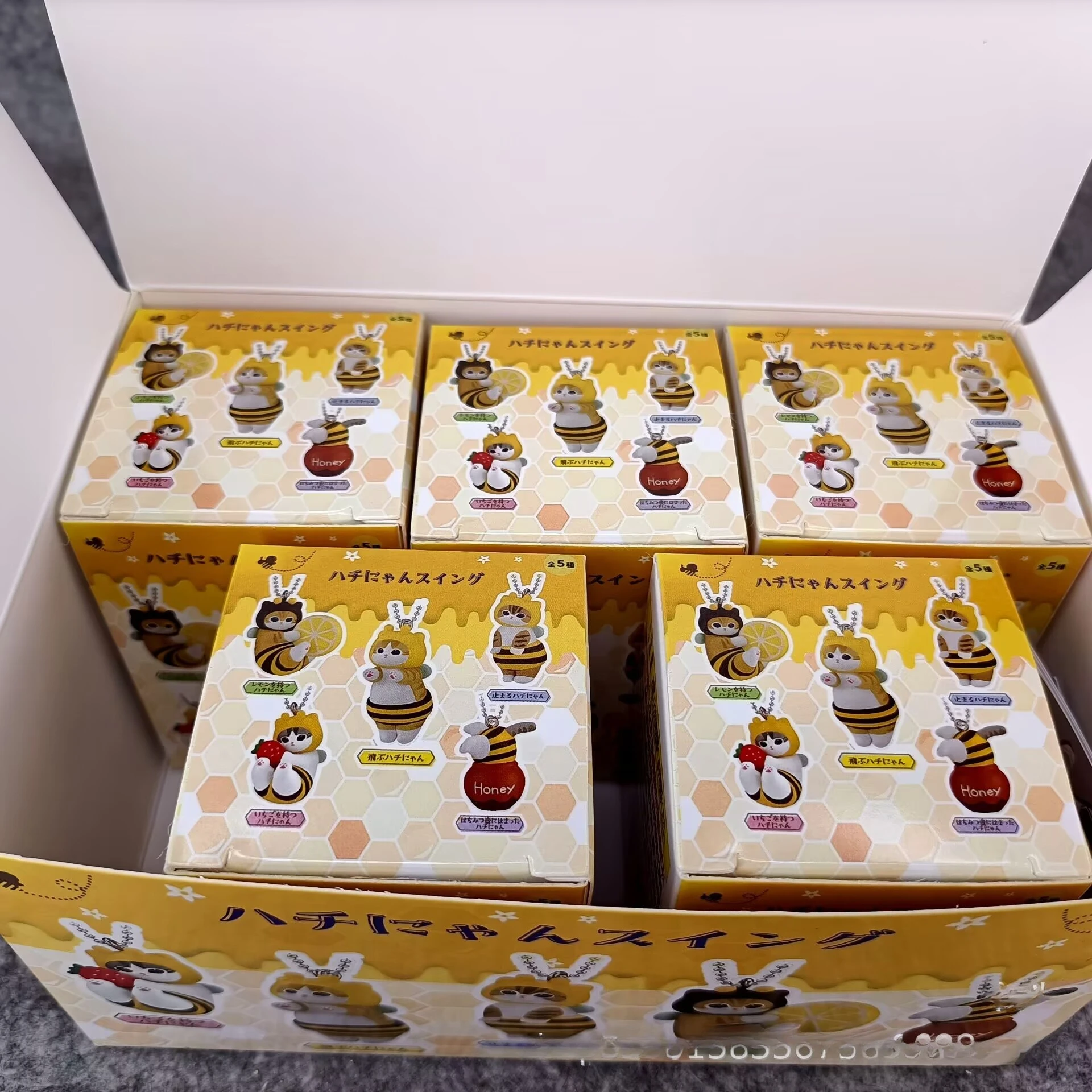 귀여운 모푸샌즈 벌 모양 랜덤박스 트위스트 에그 벌 고양이 애니메이션 피규어 장식품 귀여운 모델 데코 장난감 어린이 생일 선물