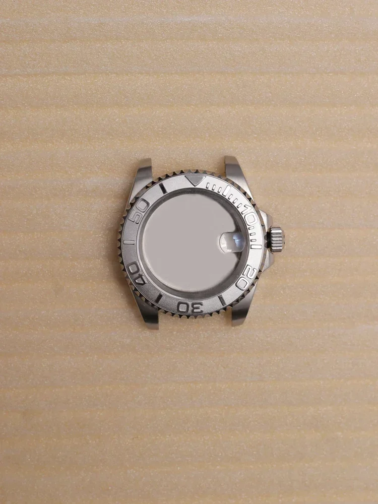 Silver Yacht Design Style Case with Sapphire Crystal Water Resistant for NH35 Nh36 Nh34 Automatic Mechanical Movement Watch Case