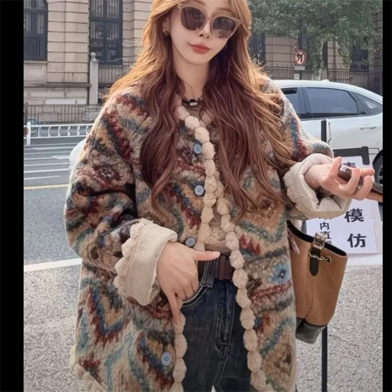 

Корейская женская высококачественная укороченная куртка-пэчворк для осени и зимы, с длинными рукавами, модная повседневная куртка из овечьей шерсти для женщин