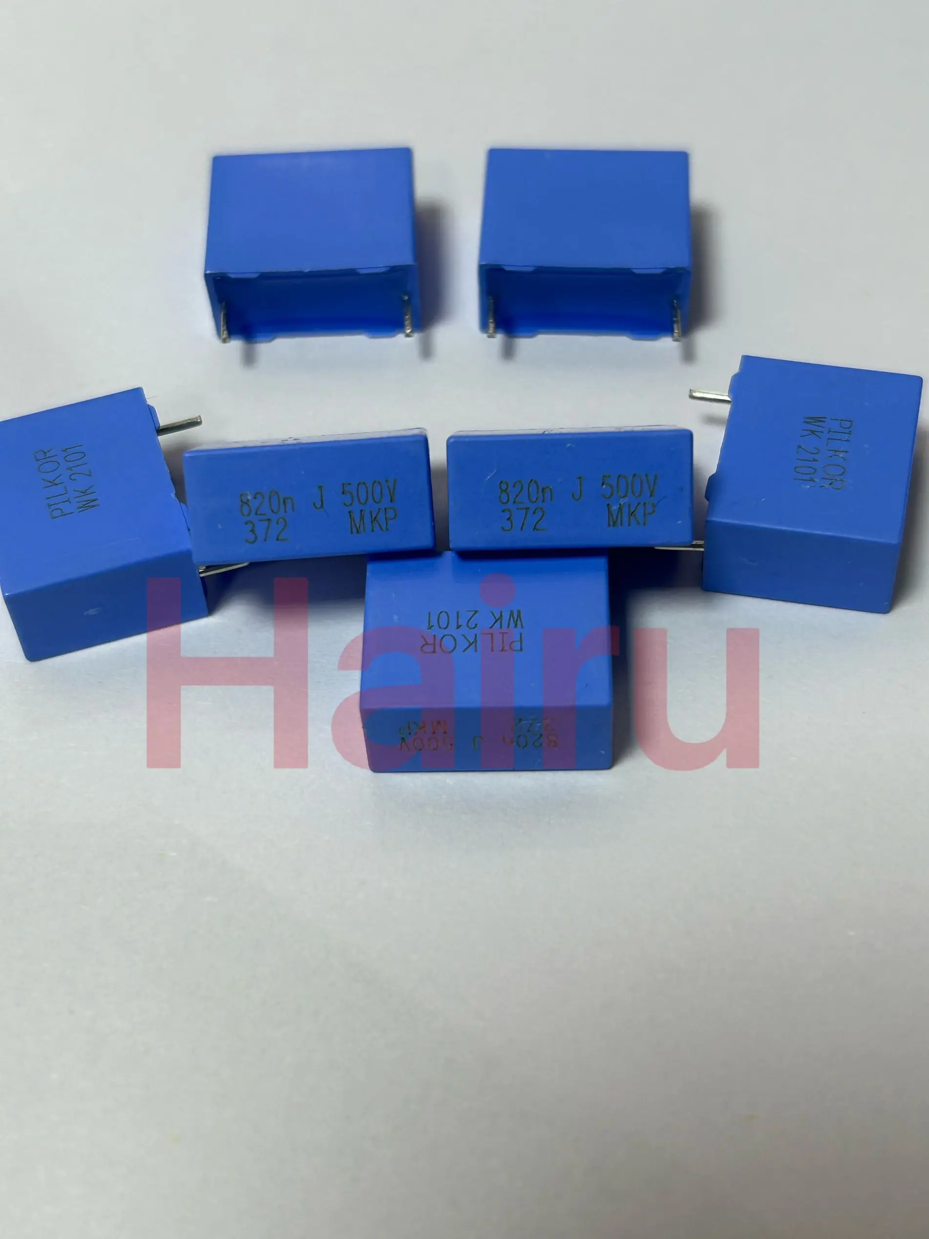 10pcs~50pcs New 0.82UF 500V PILKOR MKP 500V 0.82UF 820nF P15mm 820NF 500VDC 824 820nJ J 5% PCM15 Film capacitor