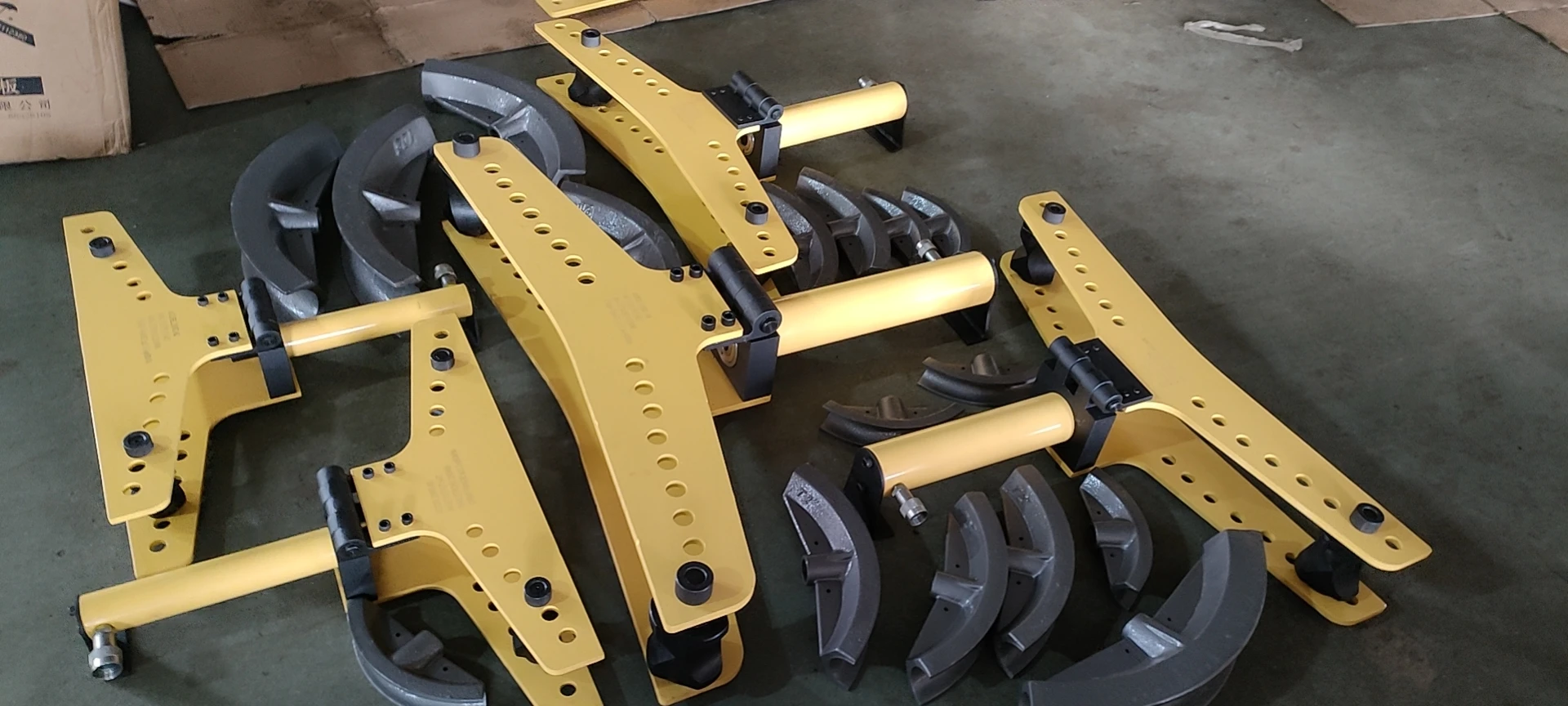 Dobrador de tubos elétrico hidráulico de 4 polegadas