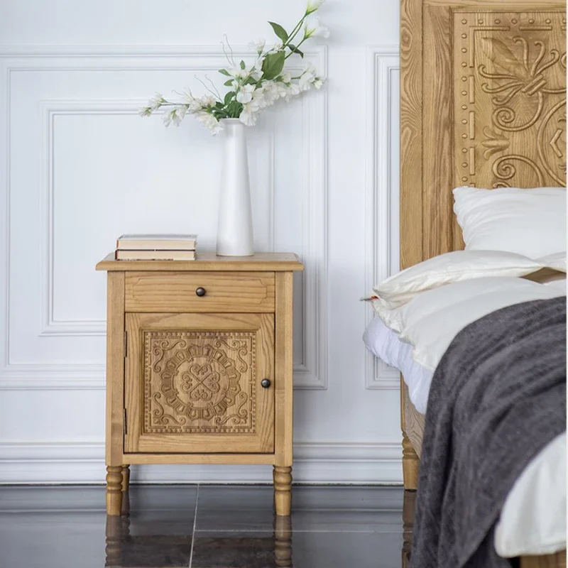 Stolik nocny z litego drewna, rzeźbiony, z pojedynczą drzwiczką i szufladą, szafka boczna artystyczna, samodzielna szafka do przechowywania, HIT