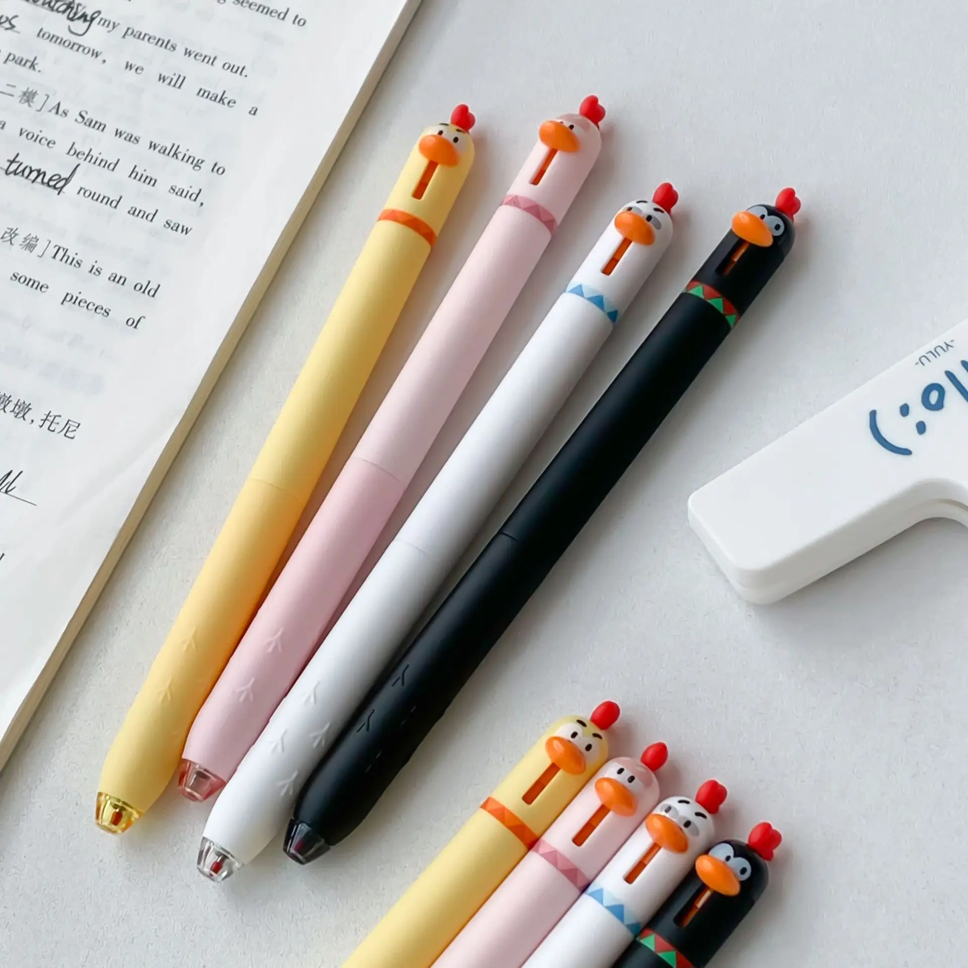 4Pcs/Set Funny Chicken Click Gel Pen 0.5mm Quick-Drying Black Ink Gel Pen Stress-relieving Stationery School Office Supplies