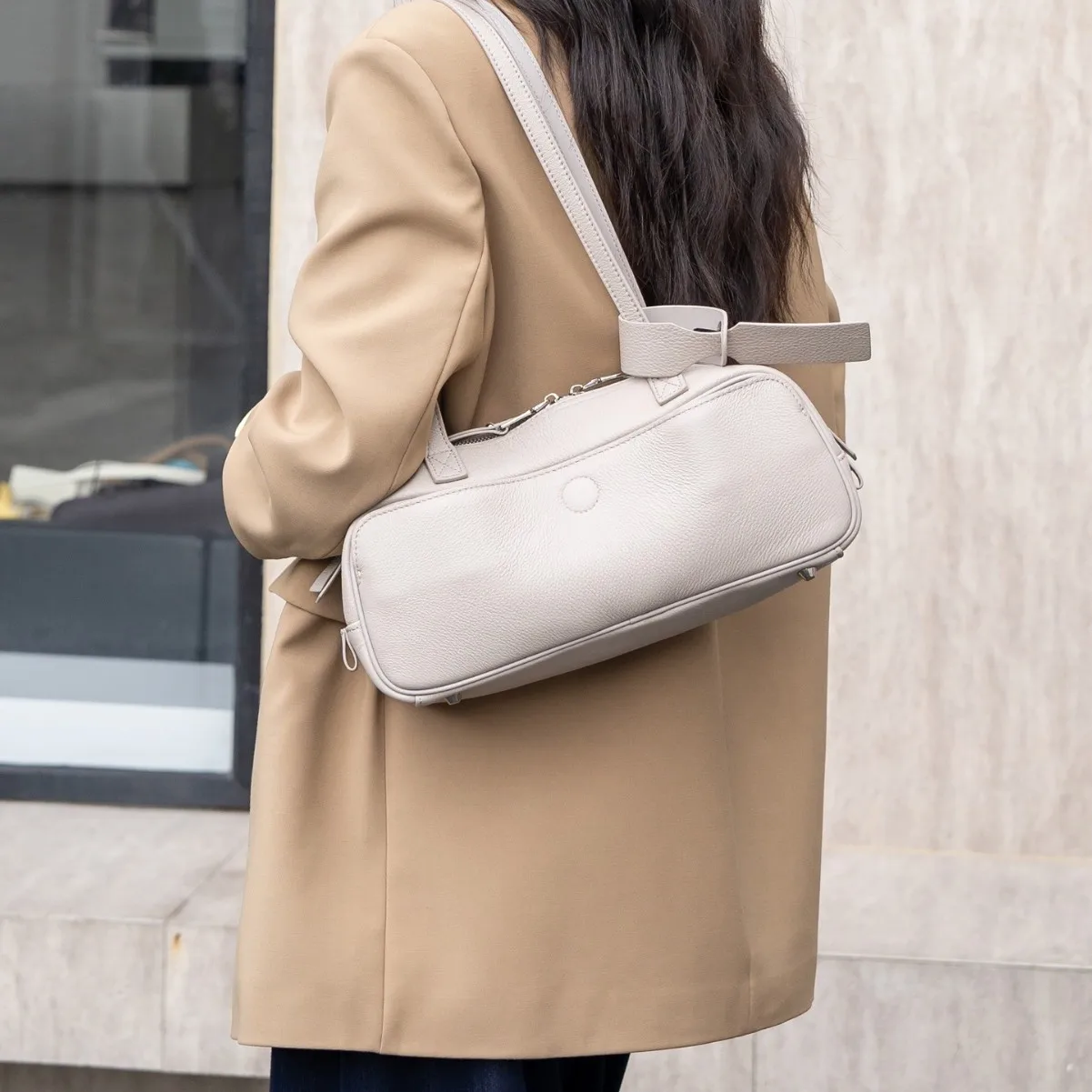 

Women's Natural Leather Hobo Shoulder Bag | Premium Top-Grain Leather Bowling Tote | Large Capacity Vintage Chic for Office