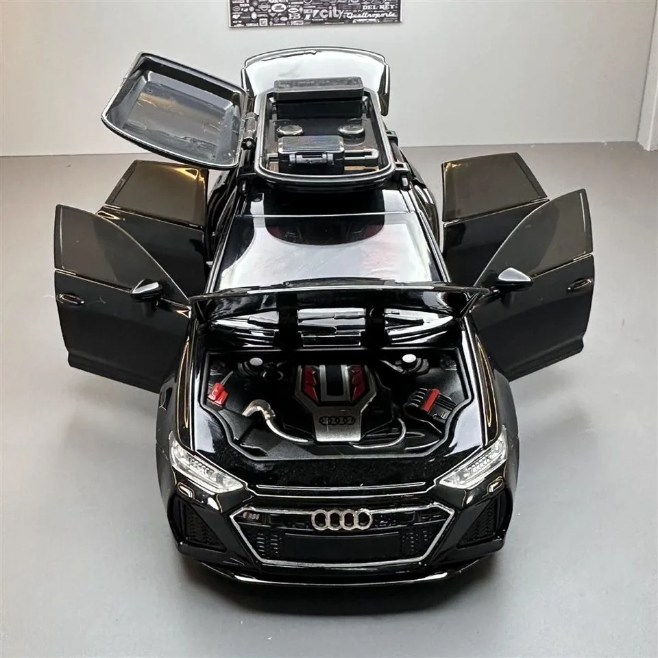 Coche de juguete Audi RS6, modelo 1:24, vehículo de carreras fundido a presión, puertas con luz de sonido en miniatura, colección que se puede abrir, regalo para niños, 1/24