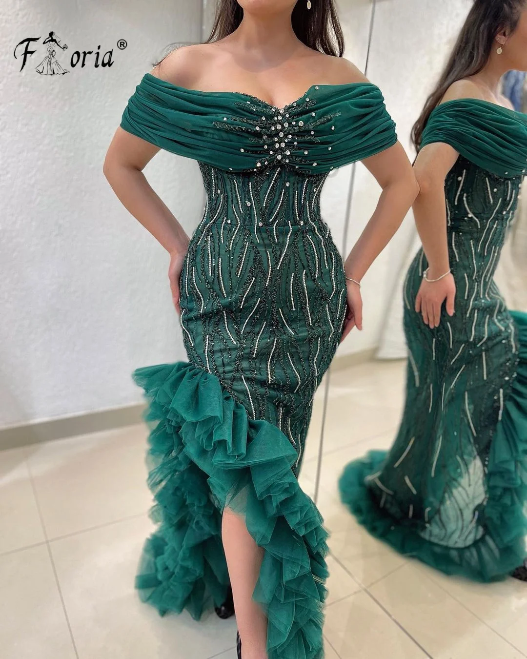 Green Elegant Mermaid Evening Dresses Beaded Chain Crystal Off Shoulder Prom Dress Ruffles Slit Cocktail Party Gown robe soirée