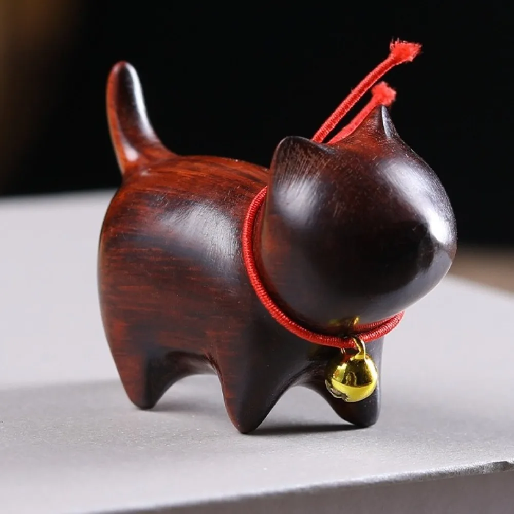 Figura de gato de madera con textura natural, hecha a mano, con campanilla, escultura de gatito, adorno de madera para té, decoración para estantería.