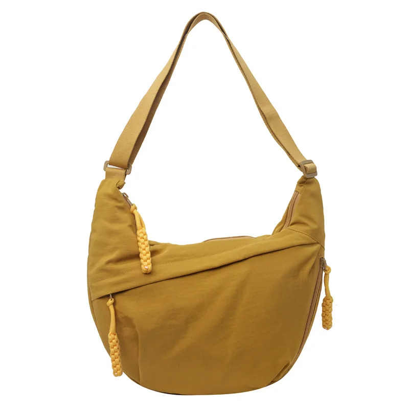 

Nylon Fabric Shoulder Bag New Large Capacity Women's Crossbody Messenger Bag Leisure Versatile Shoulder Hobos Bag