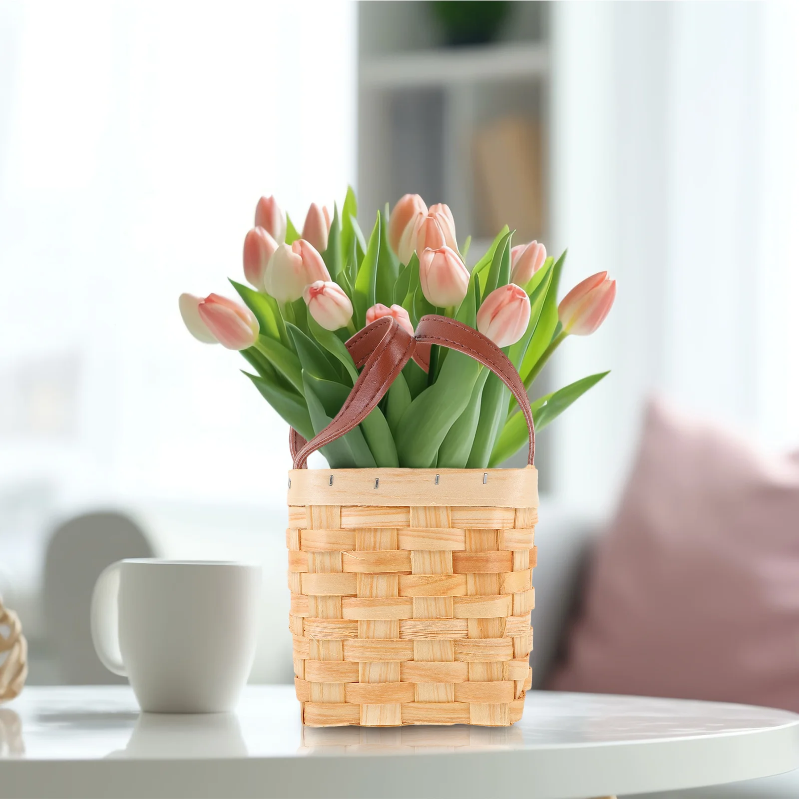 

Handheld Woven Storage Basket Natural Wood Slices Crafted Small Organizer with Fashionable Handle