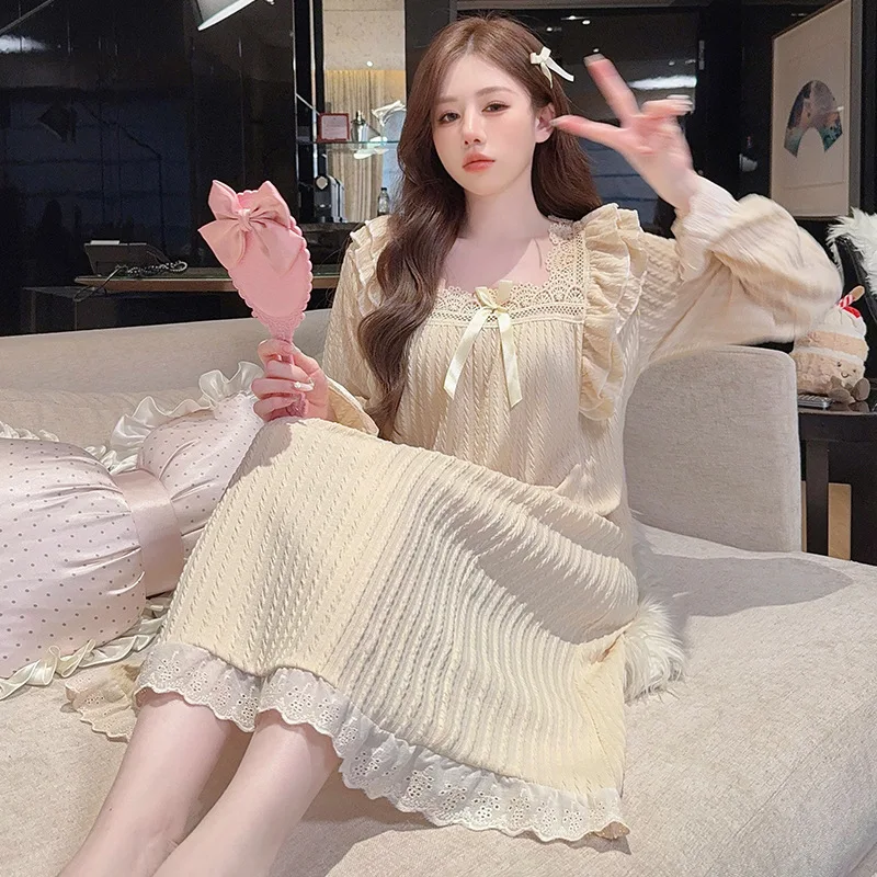 قمصان نوم قطنية بأكمام طويلة مقاس كبير للخريف للنساء ملابس نوم لطيفة برقبة مربعة على طراز الأميرة فستان نوم كوري للمنزل