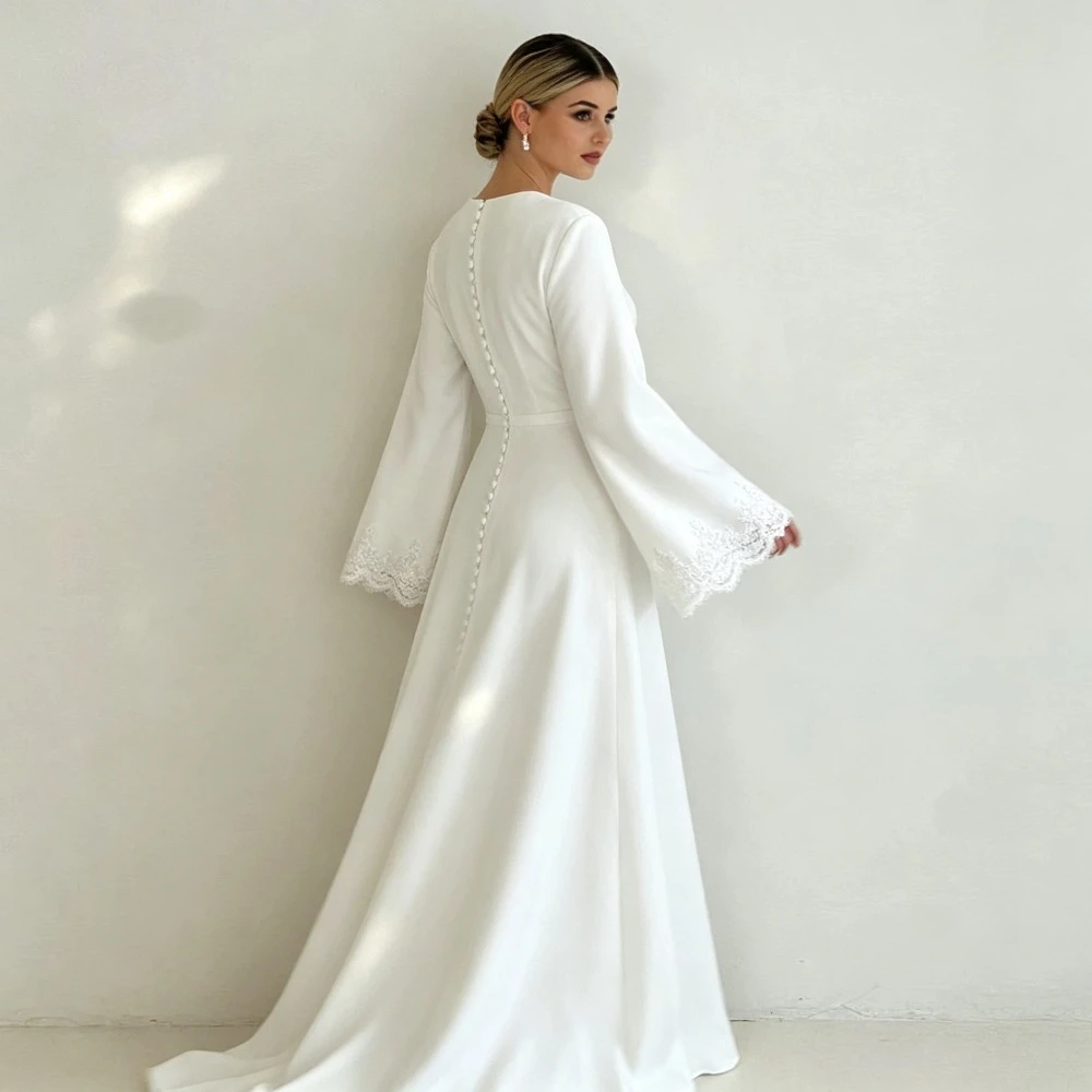 Customized Conservative Muslim Long Wedding Dresses 2026 Simple Round Neck Hanging Pleat Decal Bridal Gown Decoration Button