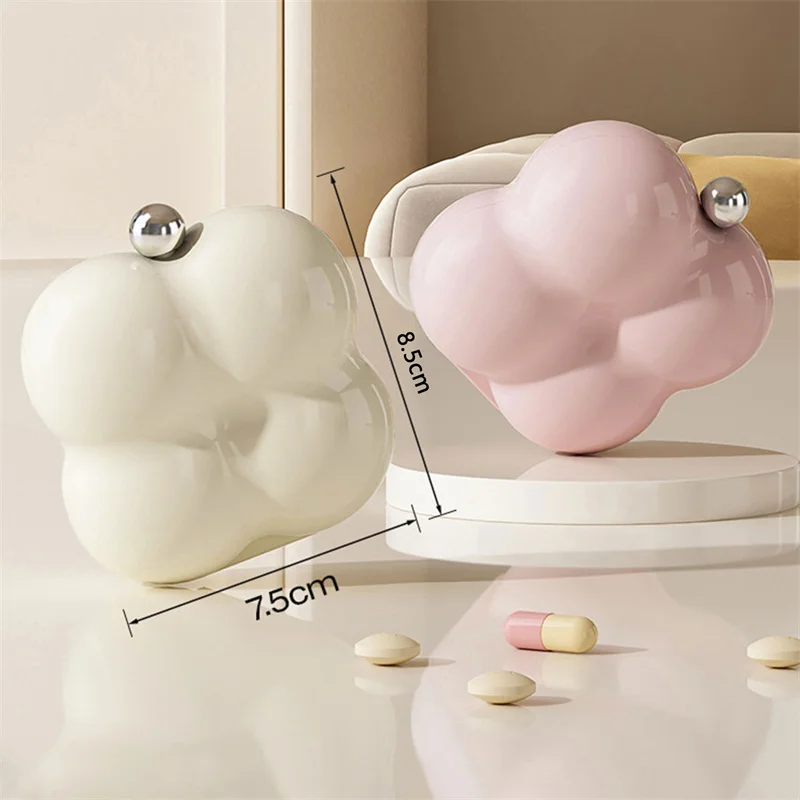 7-Day Portable Flower-Shaped Pill Organizer Compact Medication Divider Box with Individual Compartments for Daily Use