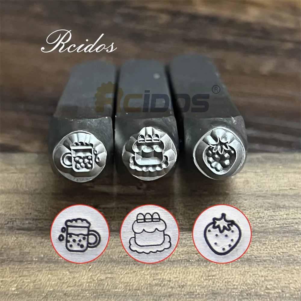 RCIDOS 6MM ciasto/piwo w kształcie truskawki biżuteria metalowa znaczki, DIY bransoletka/biżuteria symbole stempel, 1 szt cena