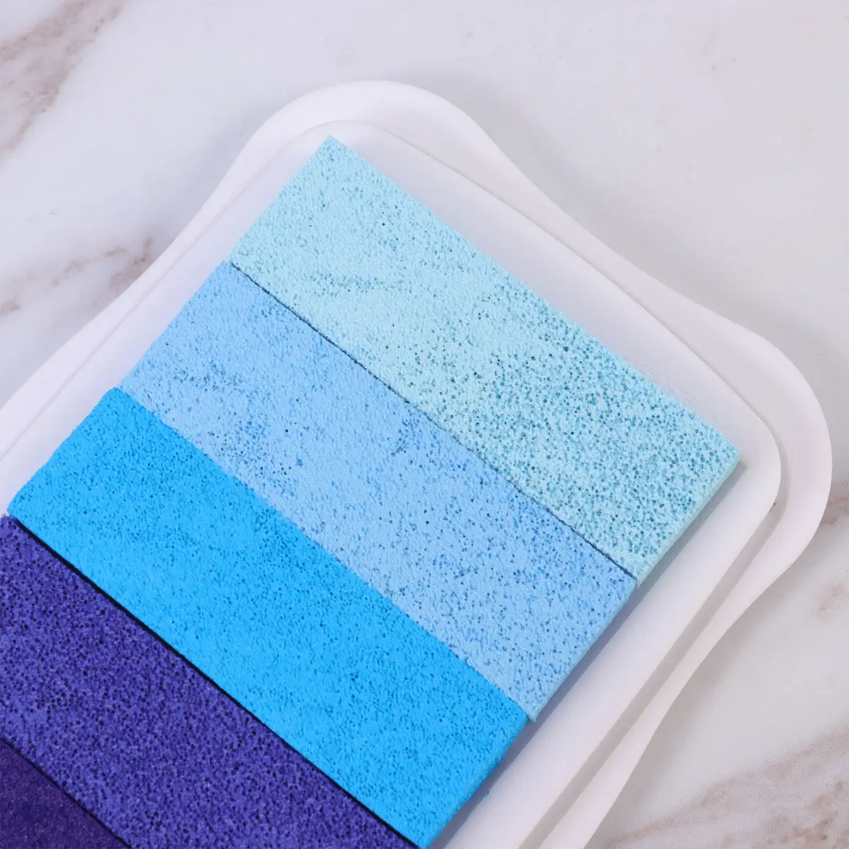 

Набор из 5 цветных чернильных штампов для творчества: экологичные, смываемые, с градиентным дизайном для проектов DIY, скрапбукинга, безопасные для детей, для печати на бумаге и ткани