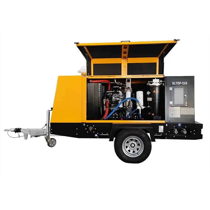Customized Diesel Portable Screw Air Compressor 375CFM 600CFM With Aftercooler For High Temperature Environment Mining