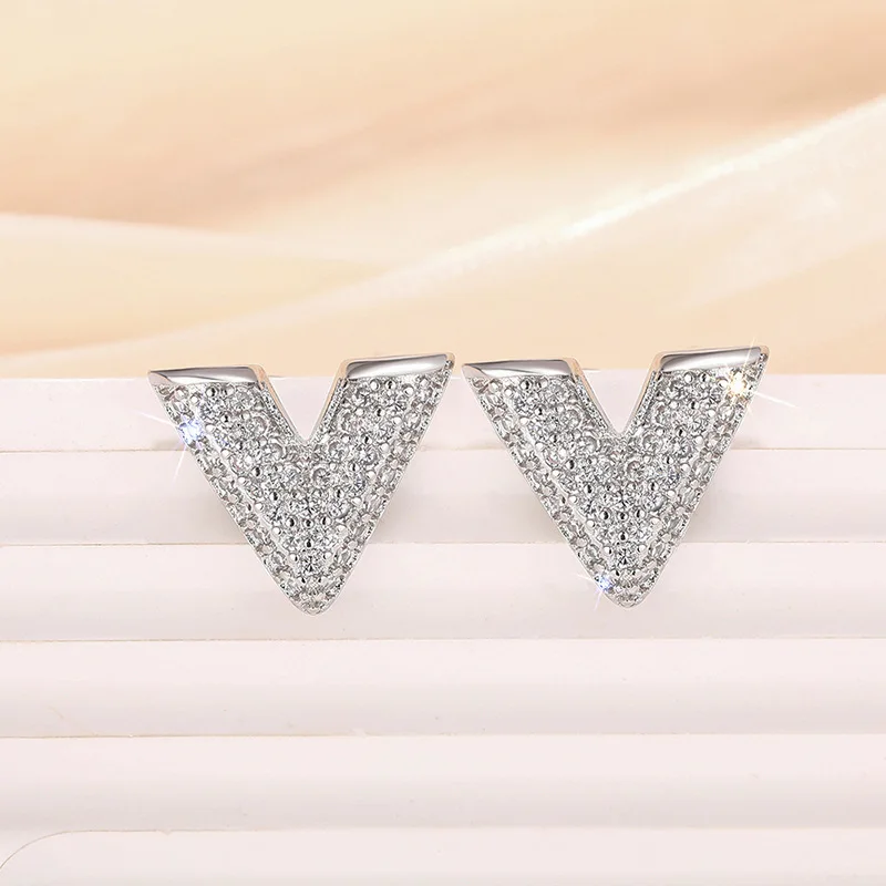 ZAKOL Fashion V Shape Letter Geometric Stud Earrings Gold Silver Color Copper Full Inlaid Zircon Jewelry Holiday Gifts For Women