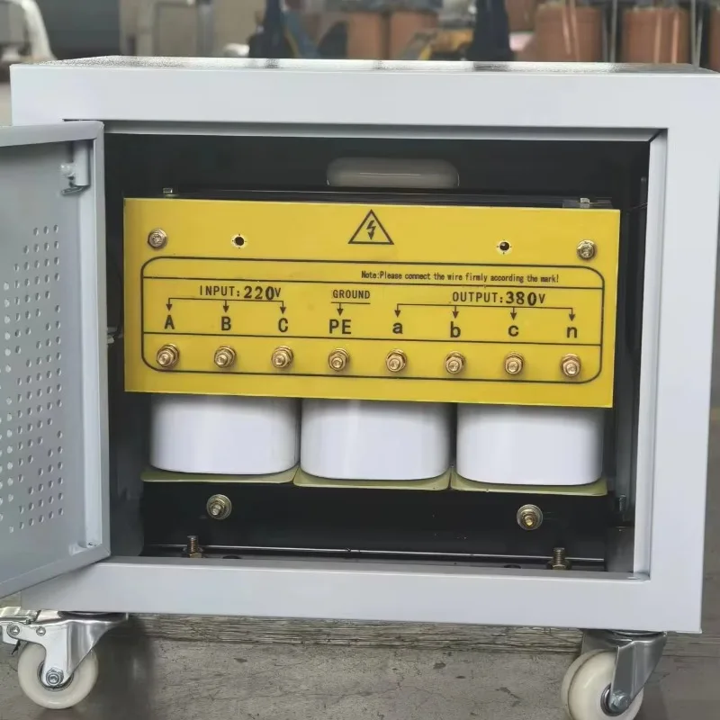 Customization Three-phase Voltage Regulator 10kva 50kw Voltage Regulator 220v Three Phase Ac Voltage Regulator