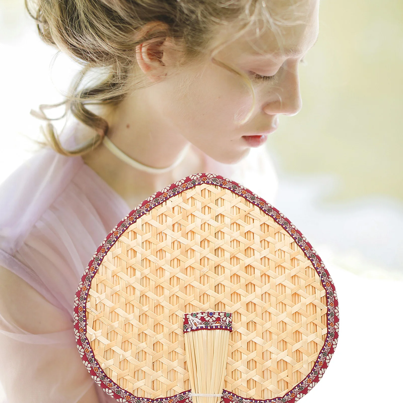 

Wheat Straw Woven Fan Heart Shaped Red Cloth Edge Handmade Portable Cooling Stylish Summer Accessory Baby Friendly