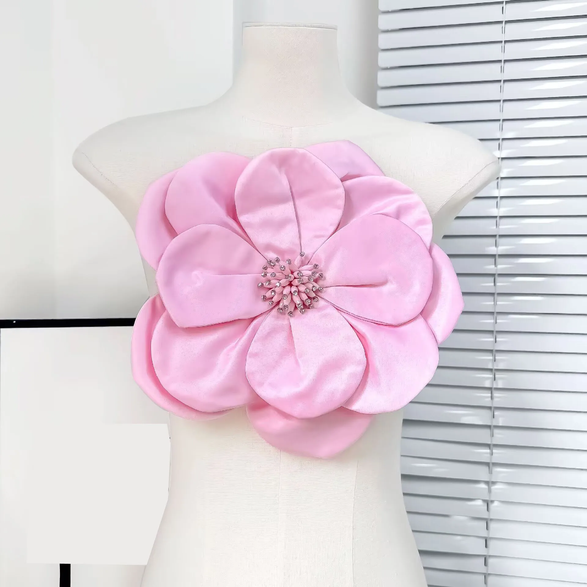 Fabric Large Stereo Applique Flower Corsage Patch Decorative Coat Top Dress Accessories