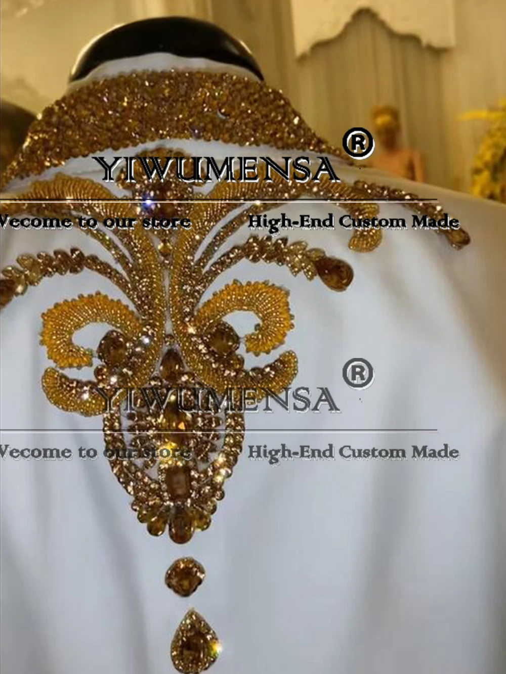 

Luxury Beads Stones Tuxedo Suits Men Sparkly Sequins Shawl Lapel Prom Blazer Man Formal Banquet Party Dress Customized Groom 3pc
