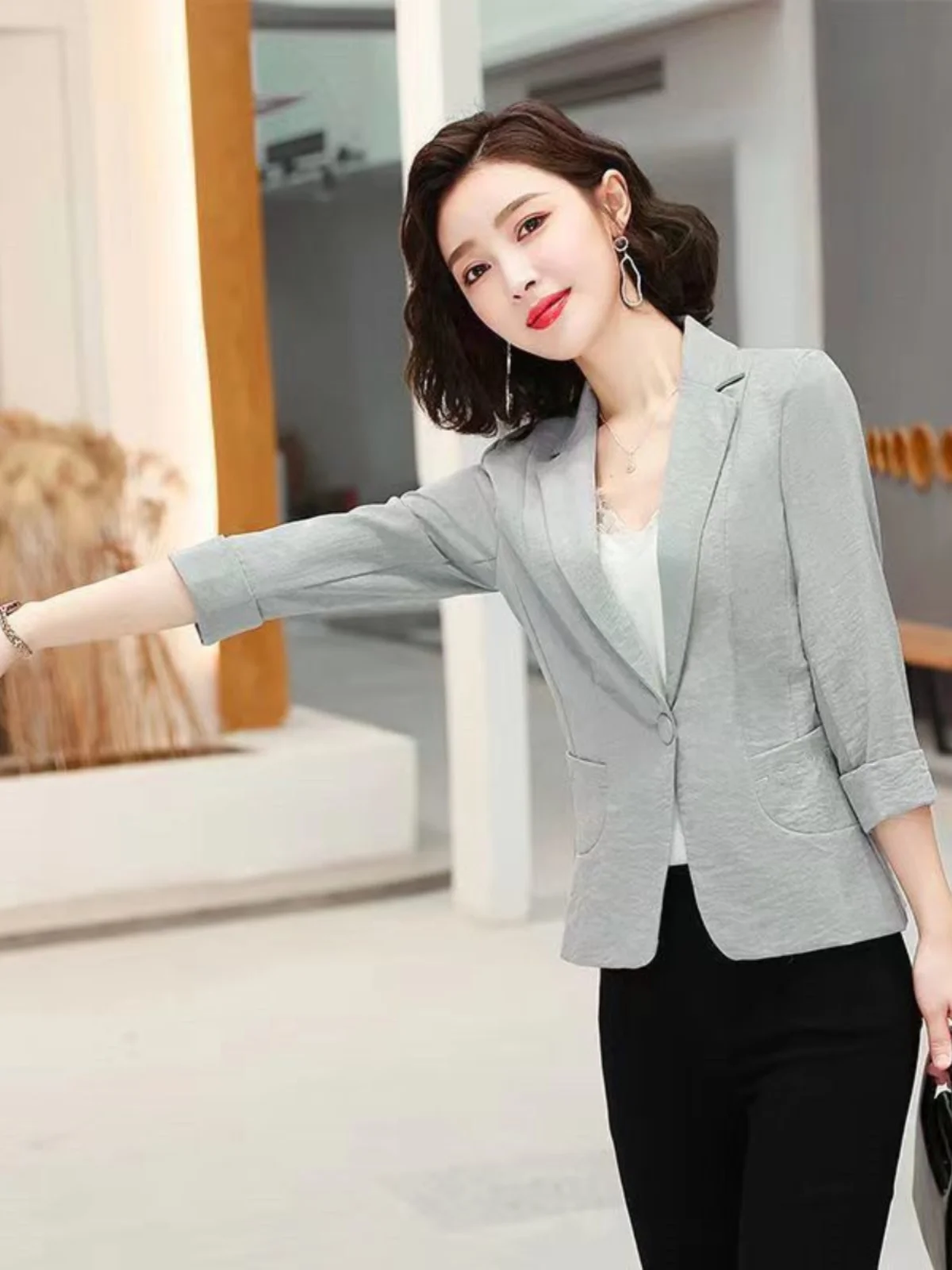 Linen Women's Jacket Short Style Slim Fit Summer New Arrival Seven Sleeve Sun Protection Casual Thin Model for Autumn Season