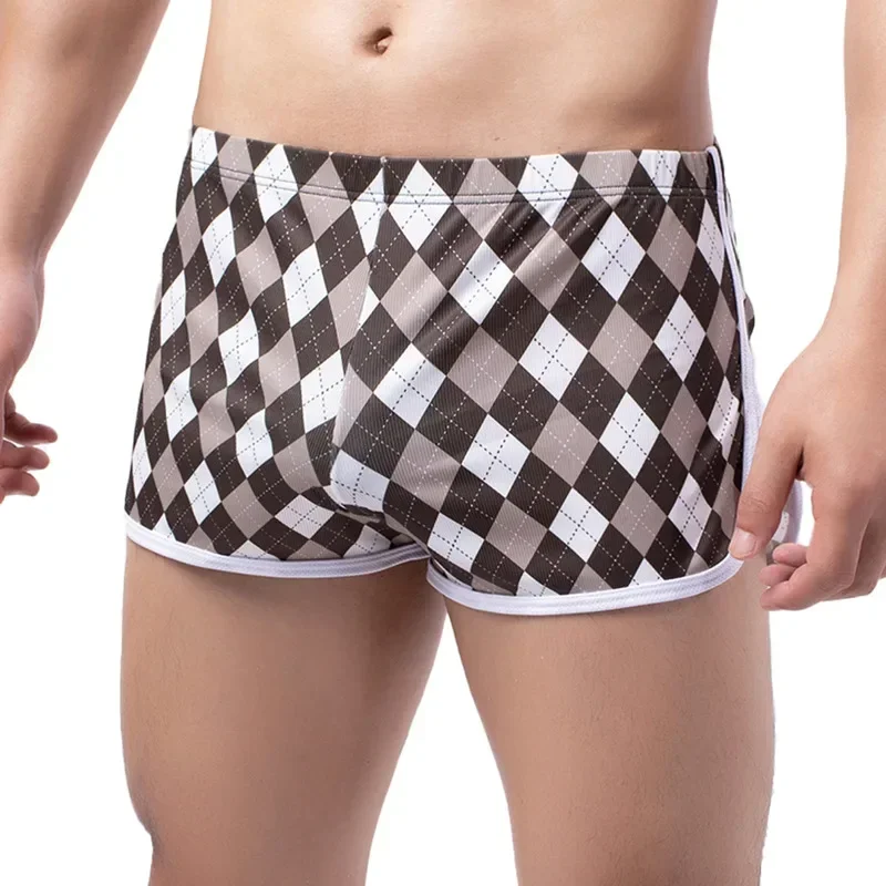 Men's Minimalist Checkered Contrasting Casual Flat Corner Shorts Loose Breathable Comfortable Home Wear Shorts Sexy Boxer Shorts