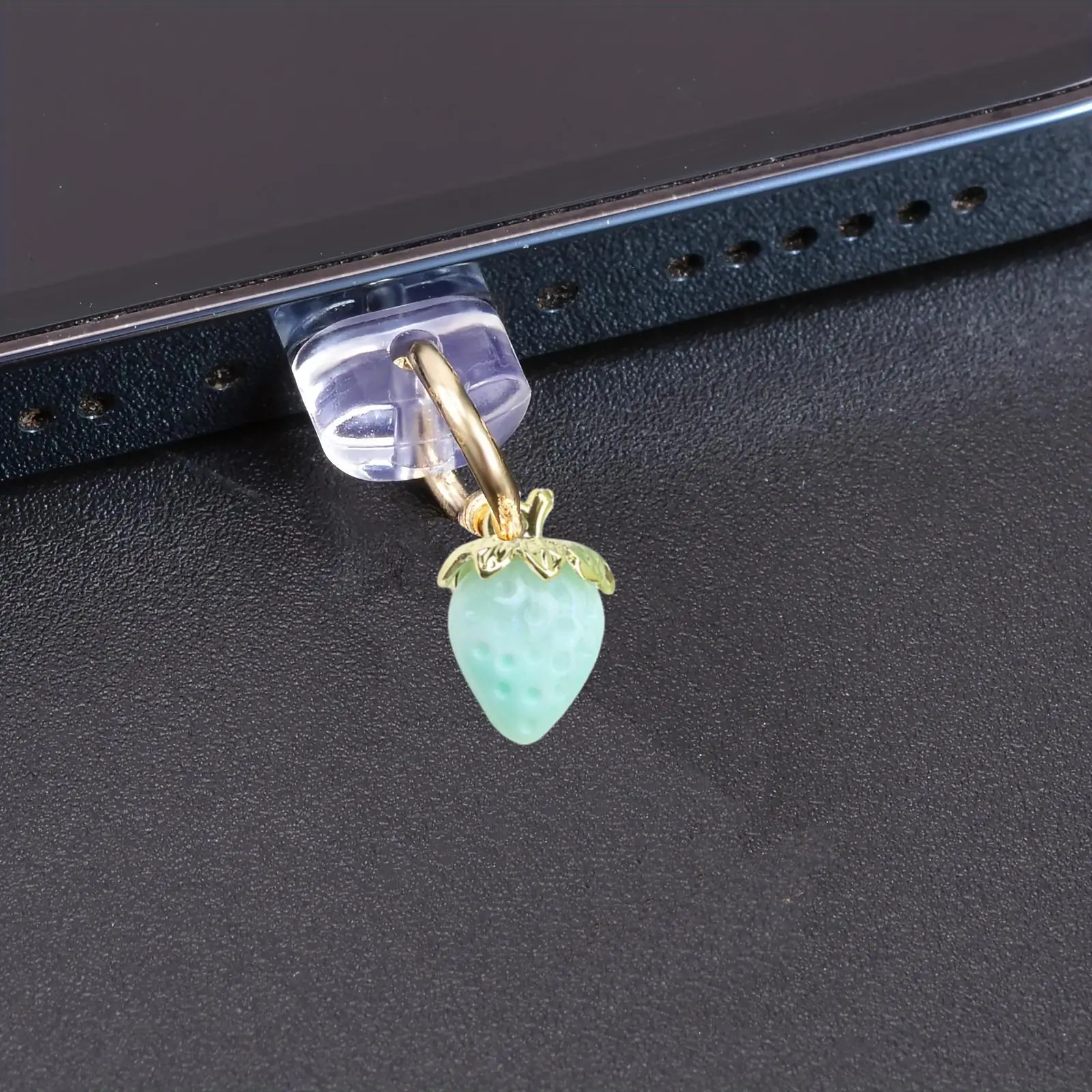 아이폰 및 삼성 Type-C 휴대폰을 위한 귀여운 딸기 과일 먼지 플러그 액세서리 장식