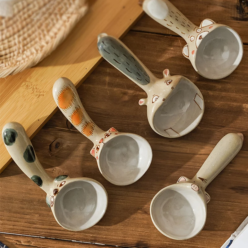 النمط الياباني ملعقة شوربة السيراميك الإبداعية اليدوية الخام الفخار أدوات المائدة لطيف الحيوان كونجي ملاعق الآيس كريم مغرفة حساء صغيرة #1