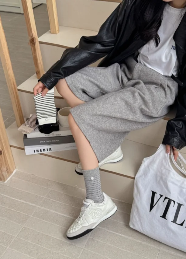Women SocksWomen's 5 Pack Mid-Calf Cotton Socks, Japanese Shell Stripes Design, Casual Simple Versatile Soft Comfort For Girls