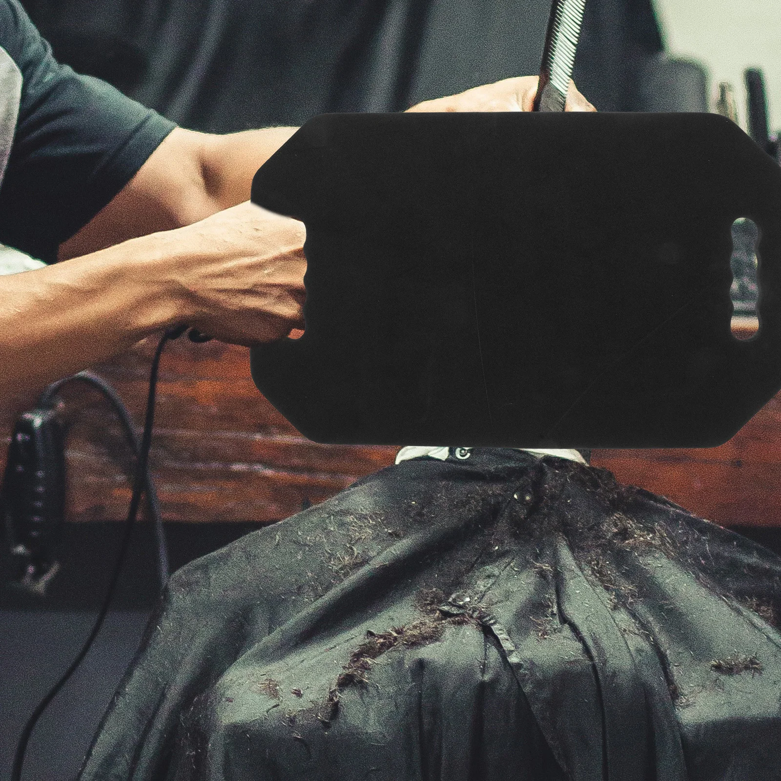 

Safe to Use Portable Makeup Mirror Ergonomic Design High Definition Large Mirror for Women Vanity Beauty Salon Accessory