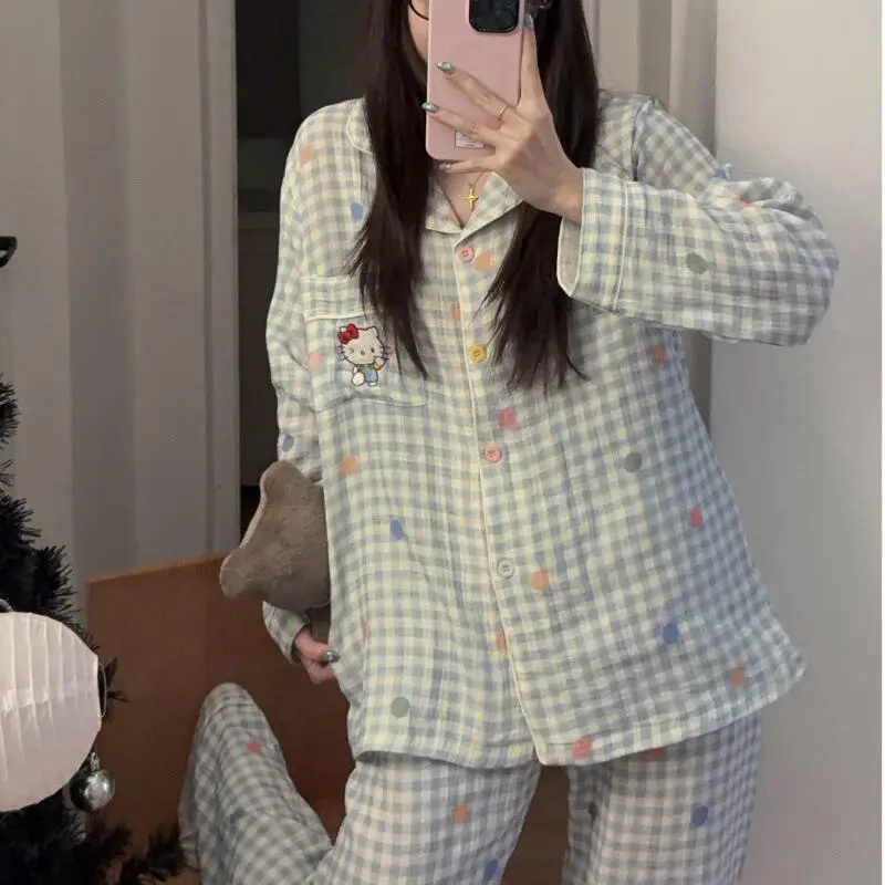 Conjunto de pijamas bonitos de dibujos animados de Hellokitty bordado estilo Harajuku Kawaii conjunto de 2 piezas pijamas de lana gruesa moda de invierno nuevo 2025