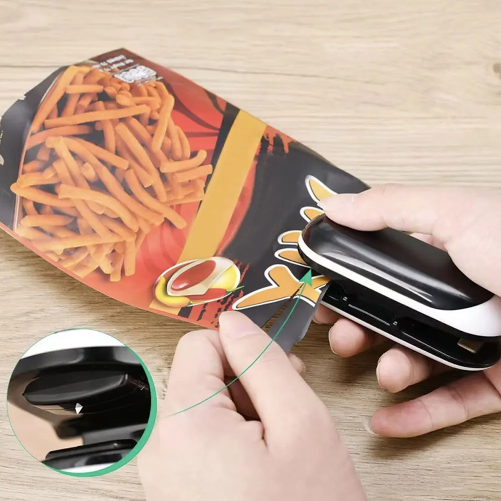 

Mini Portable Sealer Heat Sealing Machine Package Sealer Bags Thermal Plastic Food Bag Closure Packing Kitchen Accessories