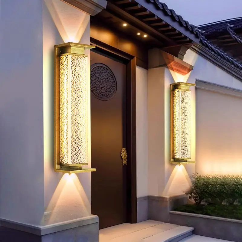 Chinese Style Metal Waterproof Up Down Light Outdoor Wall Lamp for Villa Garden Pillar Balcony Fence Lighting Lights for Room