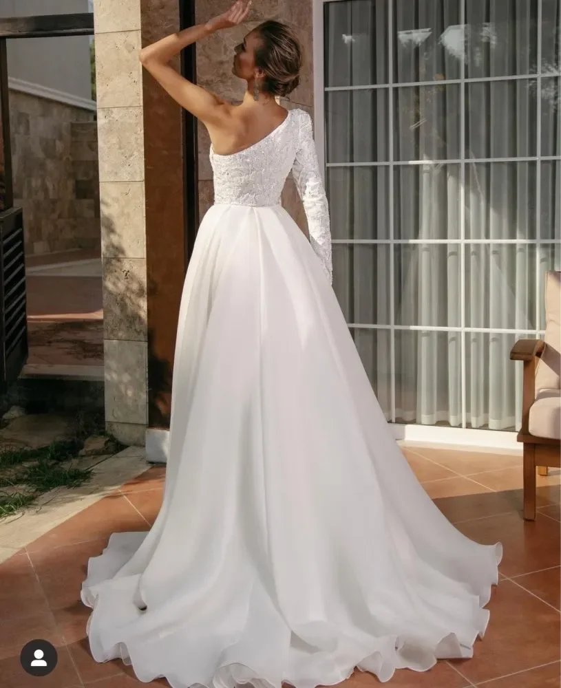 Robe de mariée princesse A-Line, épaule unique, manches longues, découpe sexy, appliques, paillettes, col en V, longueur au sol, grande taille