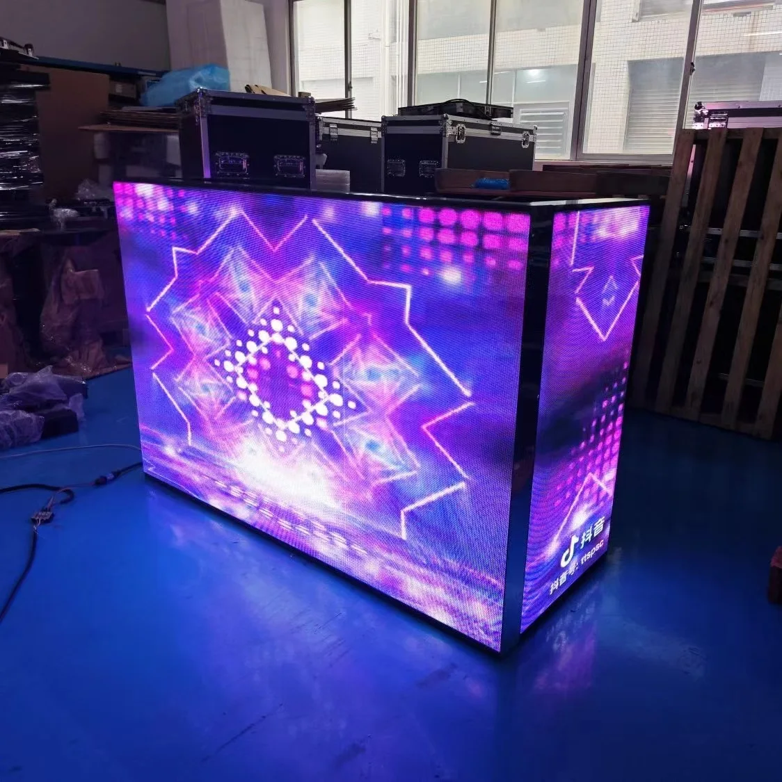 LED DJ Booth Display Screen for Disco Bar Stage, Rental LED Video Wall for Retail Store Shopping Mall Advertising