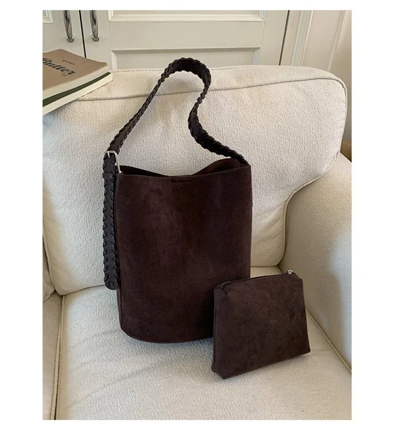 Mehrfarbige Wildleder-Schultertasche mit Verstellbarem Riemen, Lässiger Stil für Tägliches Einkaufen, Verabredungen, Pendeln und Kurzreisen – Detail 24