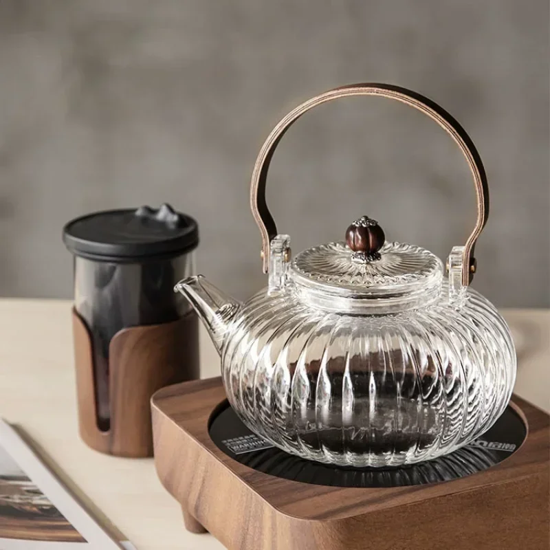 

Japanese style high-temperature resistant glass teapot with filter wooden lifting beam, thickened glass tea making and boiling