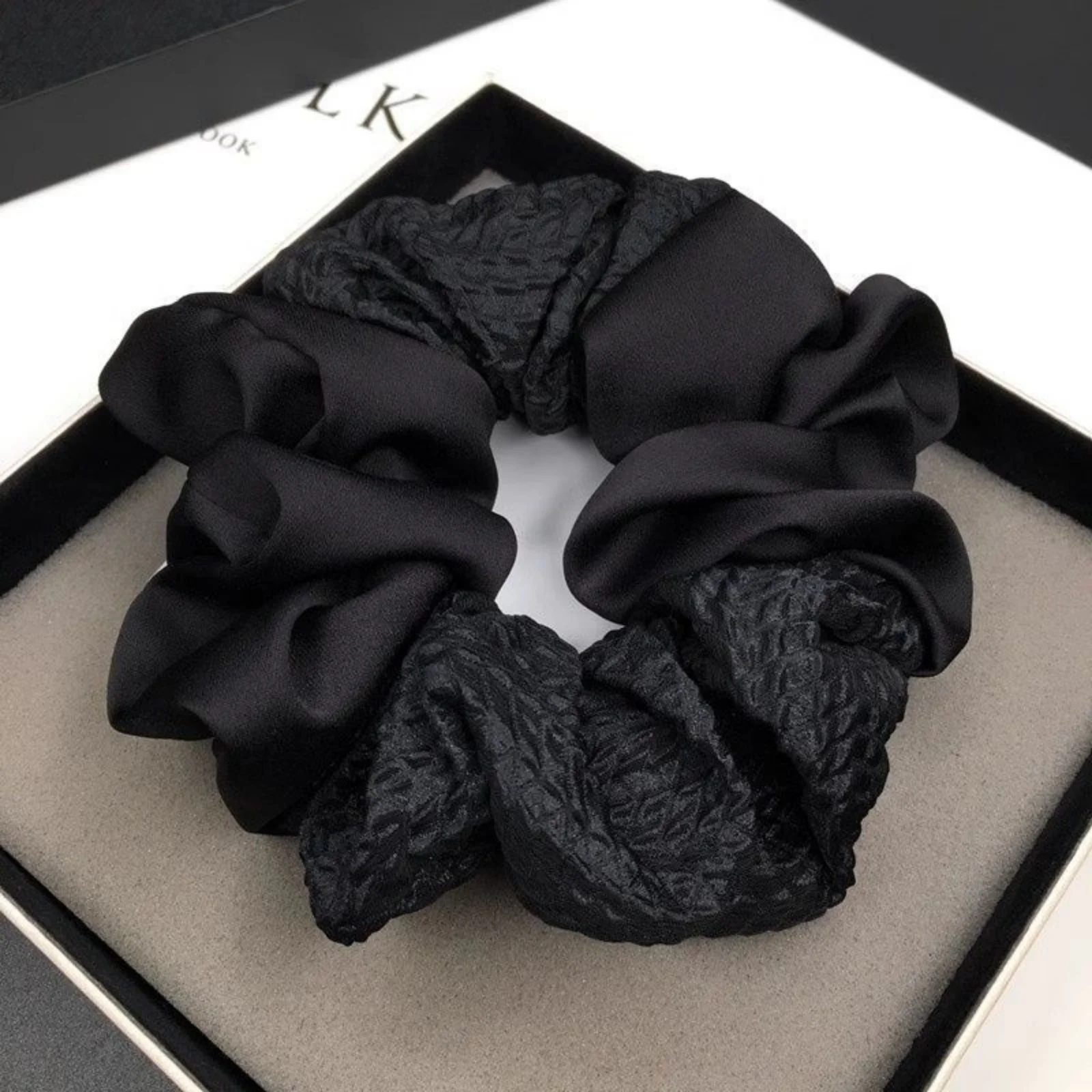 1PC Fashion Black Big Hair Ring Simple Teenage Girl Tie Ponytail Headband High Elasticity Durable Pill Head Hair Rope Headwe