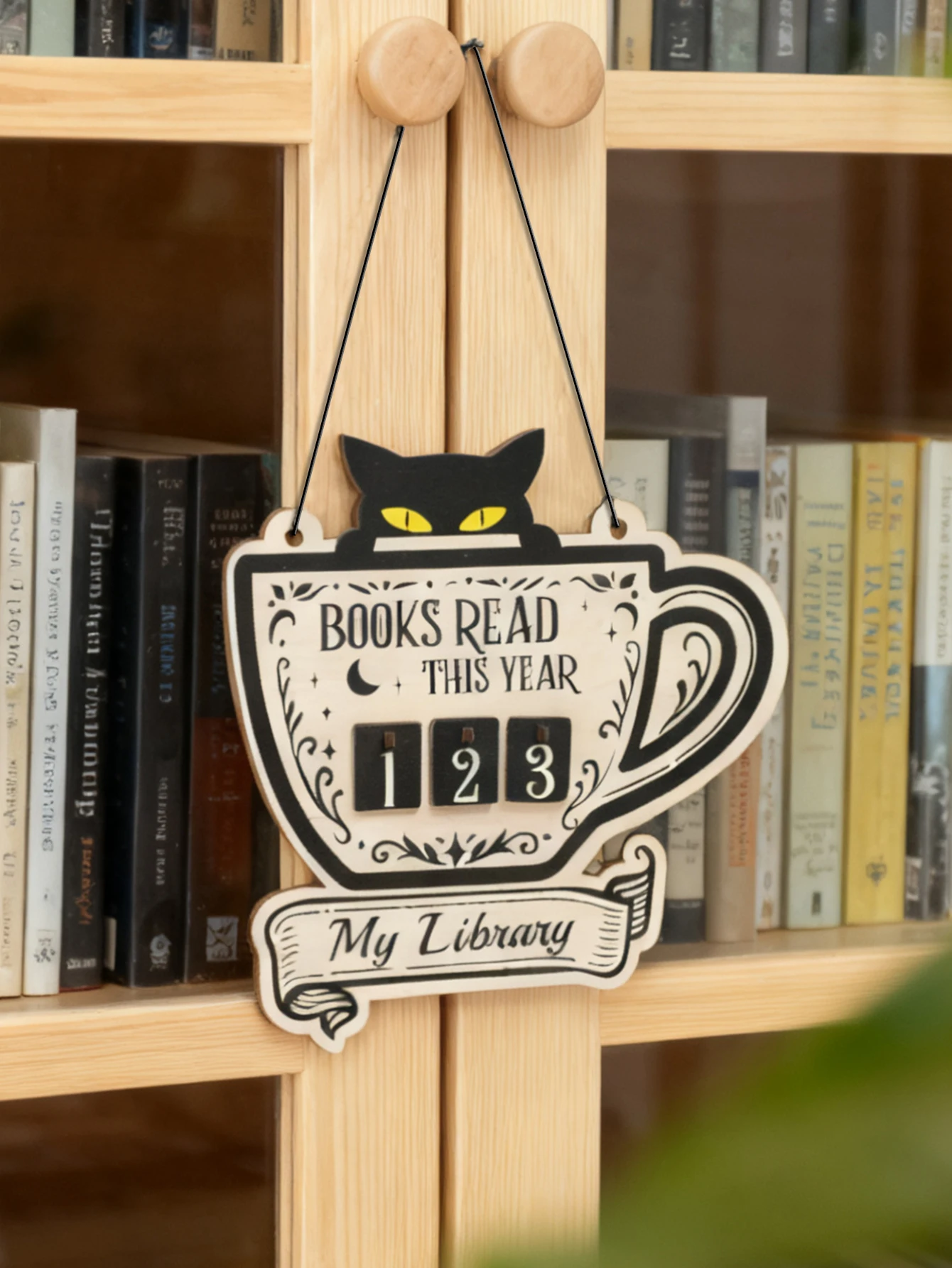 Black Cat Book Tracker Sign, Wall Hanging Decor with Counting Blocks, My Library Themed Ornament for Home & Office Library Gift