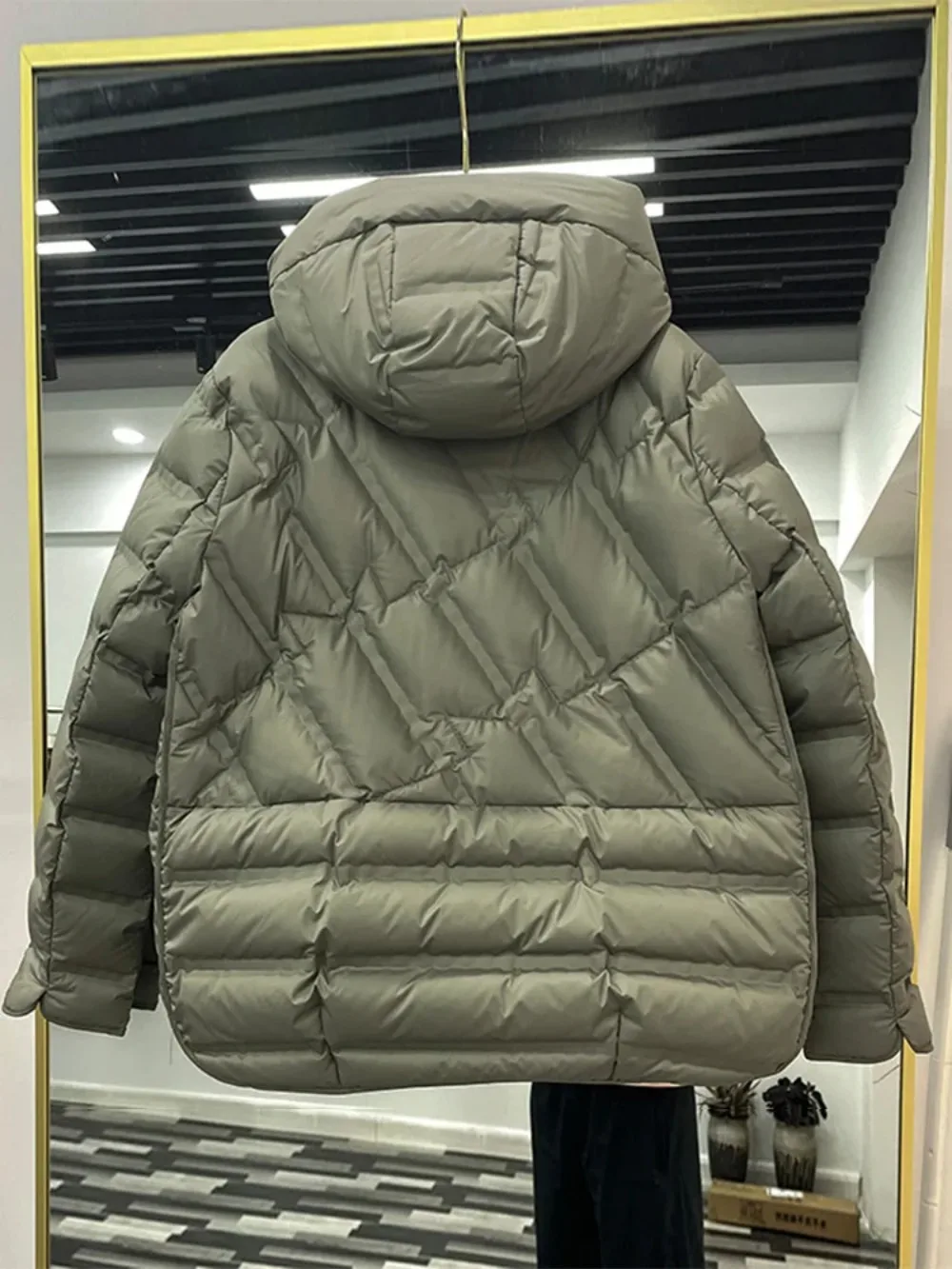 2024 Winter New Women 90% White Duck Down Coat Female Single-Breasted Puffer Jacket Fashion Casual Loose Hooded Parkas