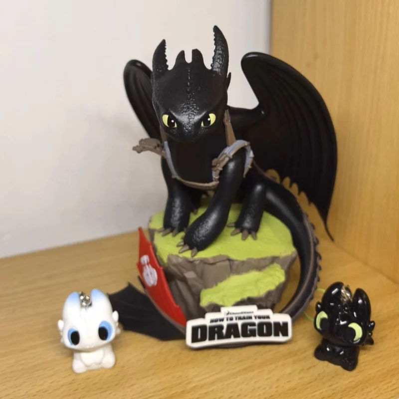 

In Stock Genuine Beast Kingdom Train Your Dragon Toothless Kawaii Action Figure Collectable Model Desktop Ornament Xmax Toy Gift