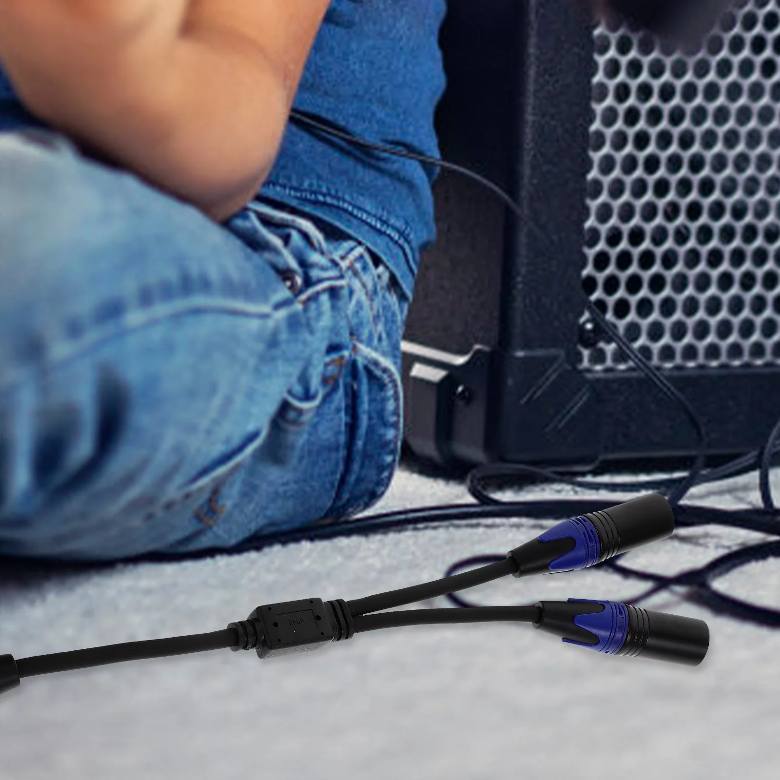 

2Pcs Xlr Splitter Cable 1 Male 2 Female Mic Cord Braided Durable Oxygen Free Copper Suitable for Recording Conference Lighting