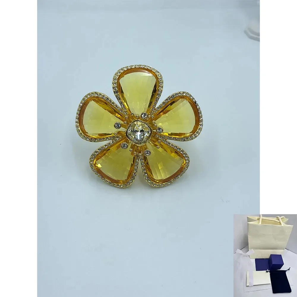 Nueva moda, superventas, flor amarilla, dije de cristal, anillo exquisito para mujer, regalo de vacaciones romántico