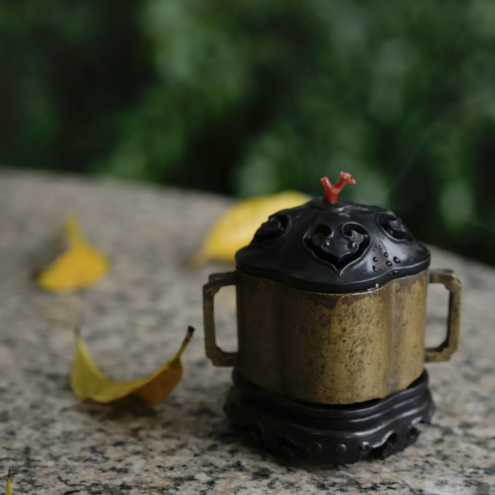 Incense burner, ancient tea room, study hall, aromatherapy utensils, ornaments, Chinese tea ceremony accessories