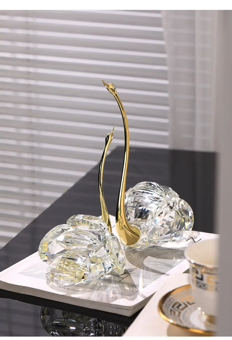 

Desktop ornaments, crystal glass material suitable for living room, normcoreclassy wine cabinet, tv cabinet, entrance decoration